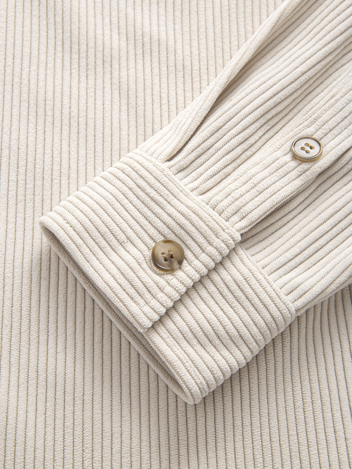 Nolan™ – Corduroy Button Up Shirt